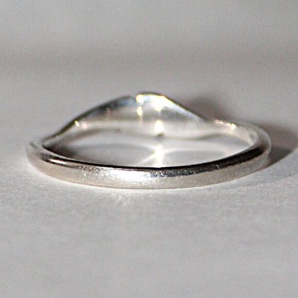 Sterling Silver Dainty Minimalist Feather Ring SZ 10 - Picture 3 of 7